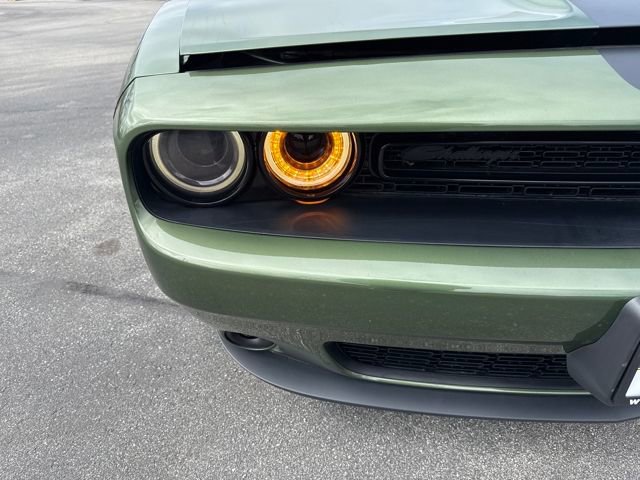 Used 2022 Dodge Challenger SXT w/ Plus Package image 33