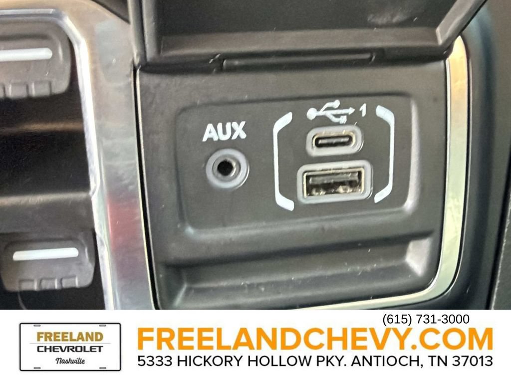 Used 2024 Jeep Wrangler Unlimited Rubicon AWD/4WD image 31