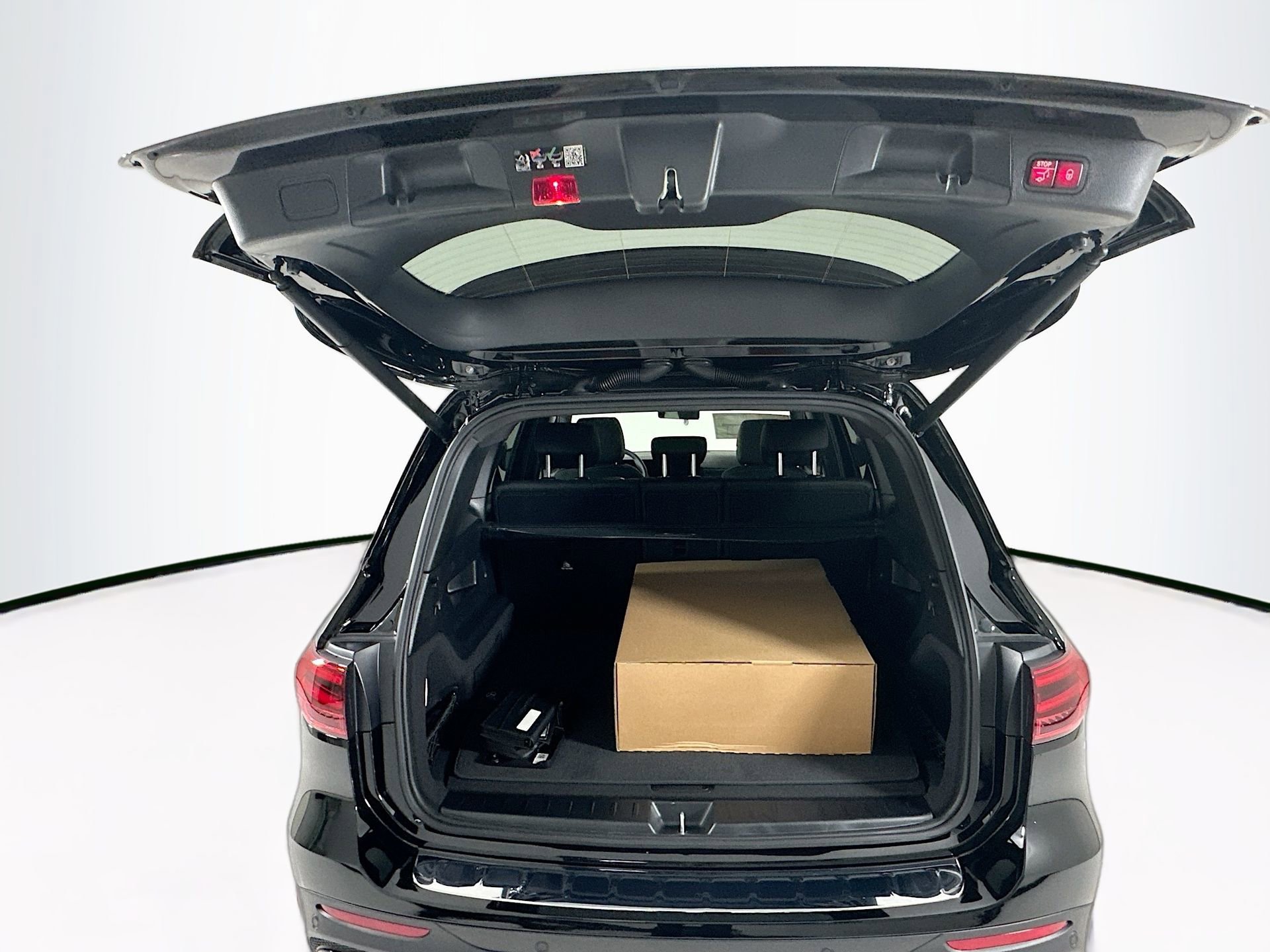 New 2026 Mercedes-Benz GLB 250 4MATIC image 29