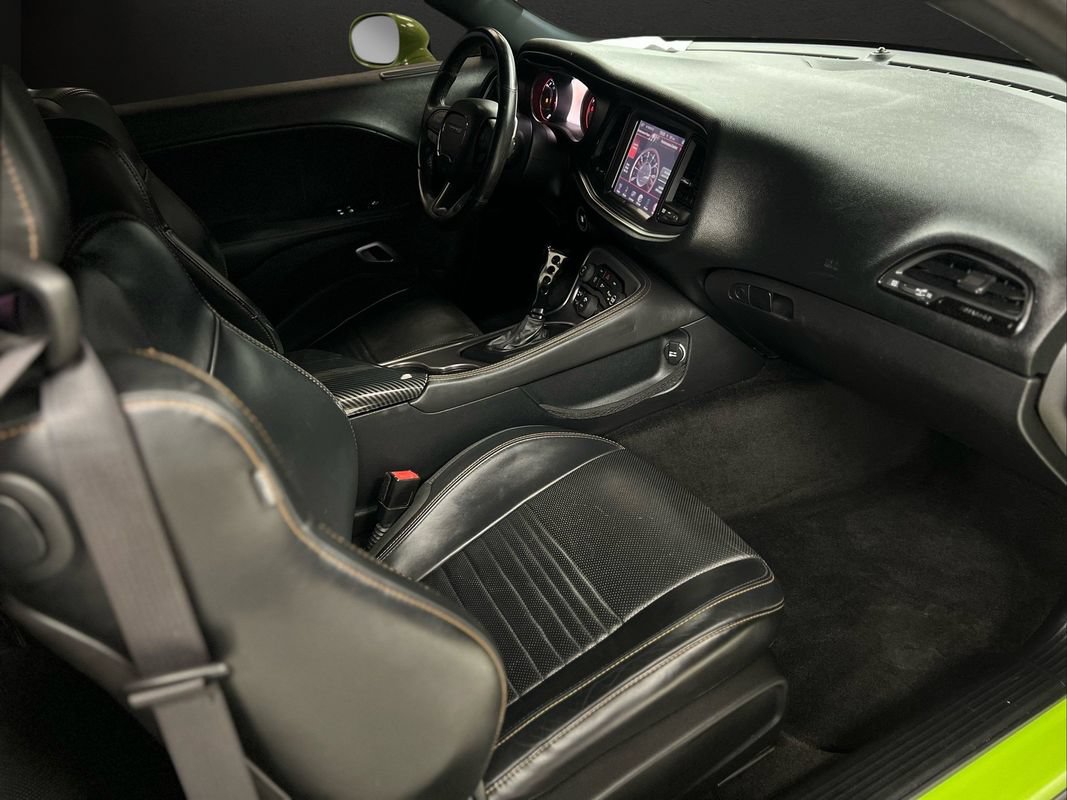 Used 2015 Dodge Challenger R/T Plus RWD image 14