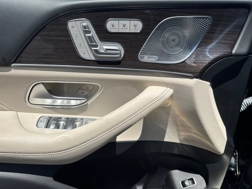 Used 2023 Mercedes-Benz GLE 350 4MATIC image 29