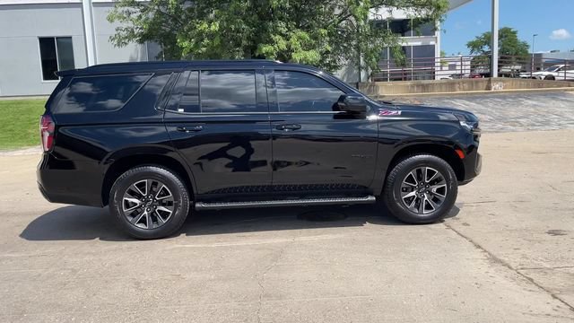 Used 2021 Chevrolet Tahoe Z71 w/ Luxury Package AWD/4WD image 9