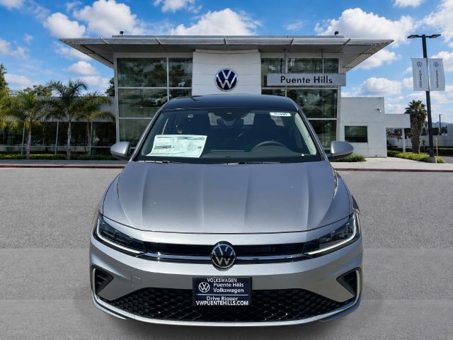 New 2027 Volkswagen Jetta SE FWD image 2
