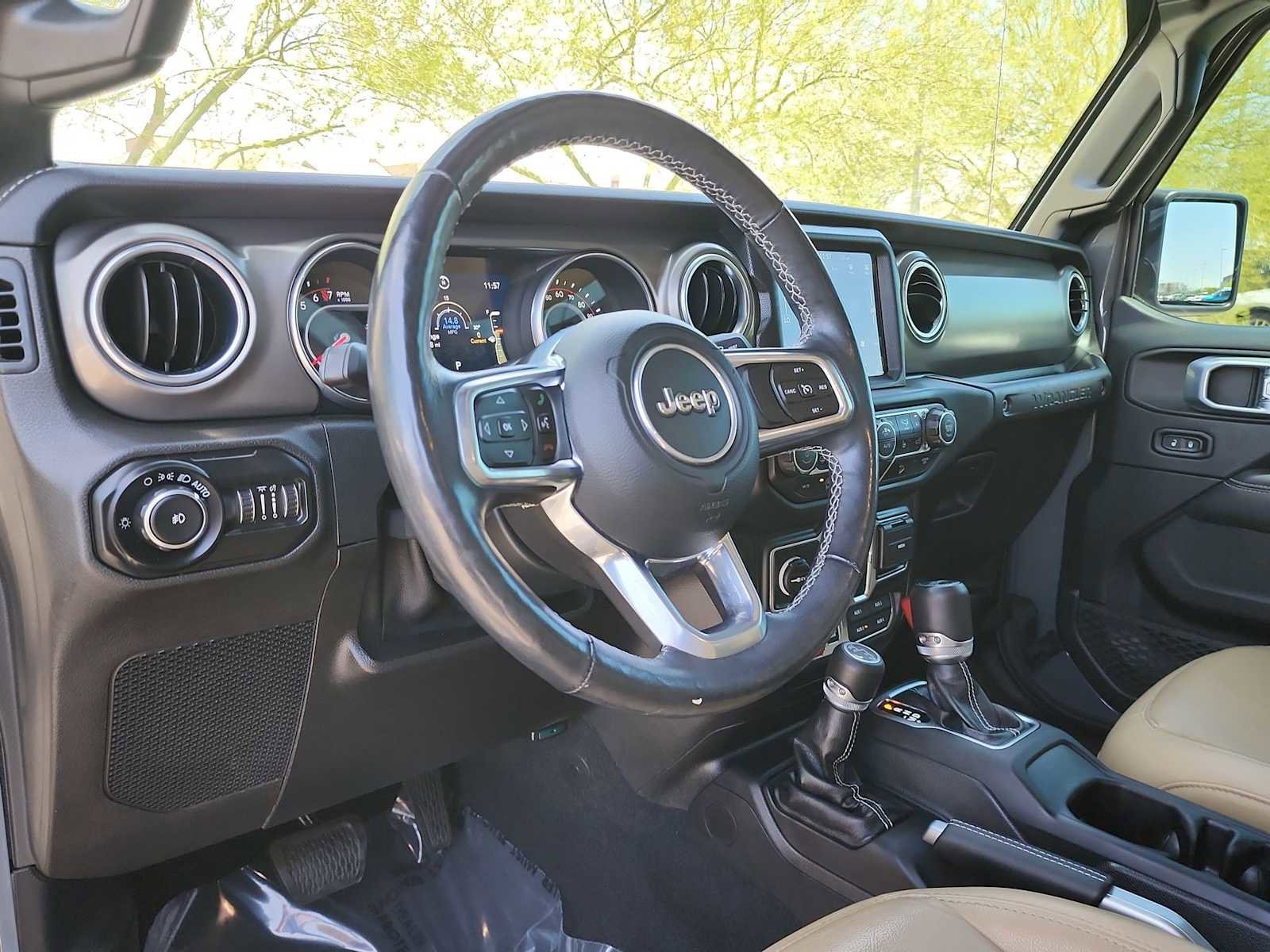 Used 2019 Jeep Wrangler Unlimited Rubicon AWD/4WD video 2