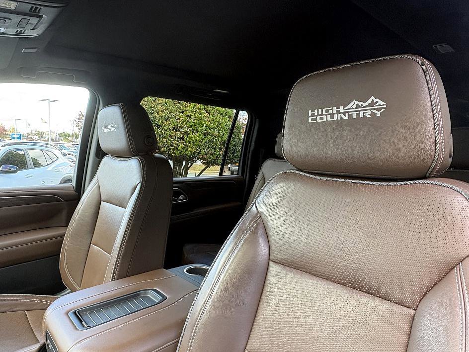 Used 2022 Chevrolet Suburban High Country image 20