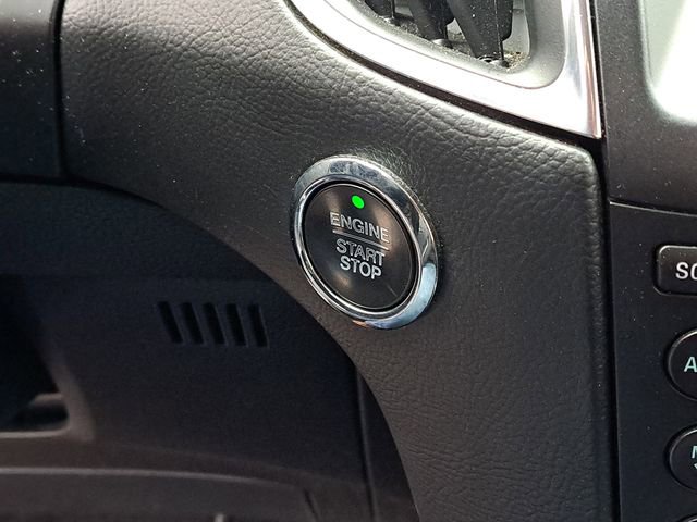 Used 2019 Ford Edge Titanium image 14