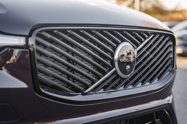 New 2026 Volvo XC60 B5 Ultra w/ Protection Package Premier image 11