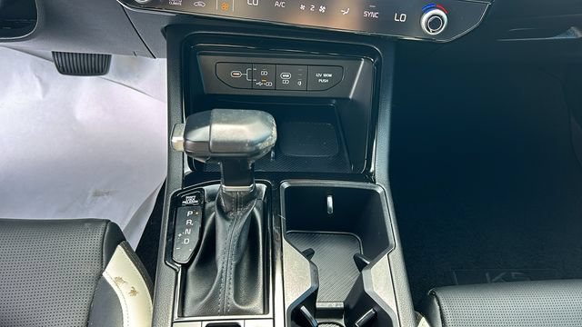 Used 2025 Kia K5 GT-Line w/ GT-Line Premium Package FWD image 21