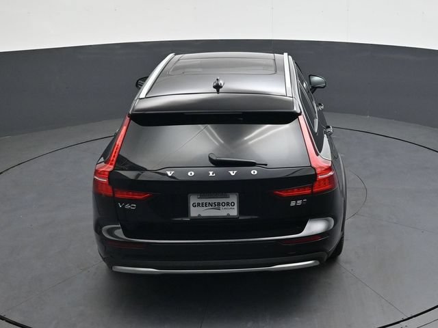 Used 2025 Volvo V60 B5 Cross Country Plus AWD/4WD image 26