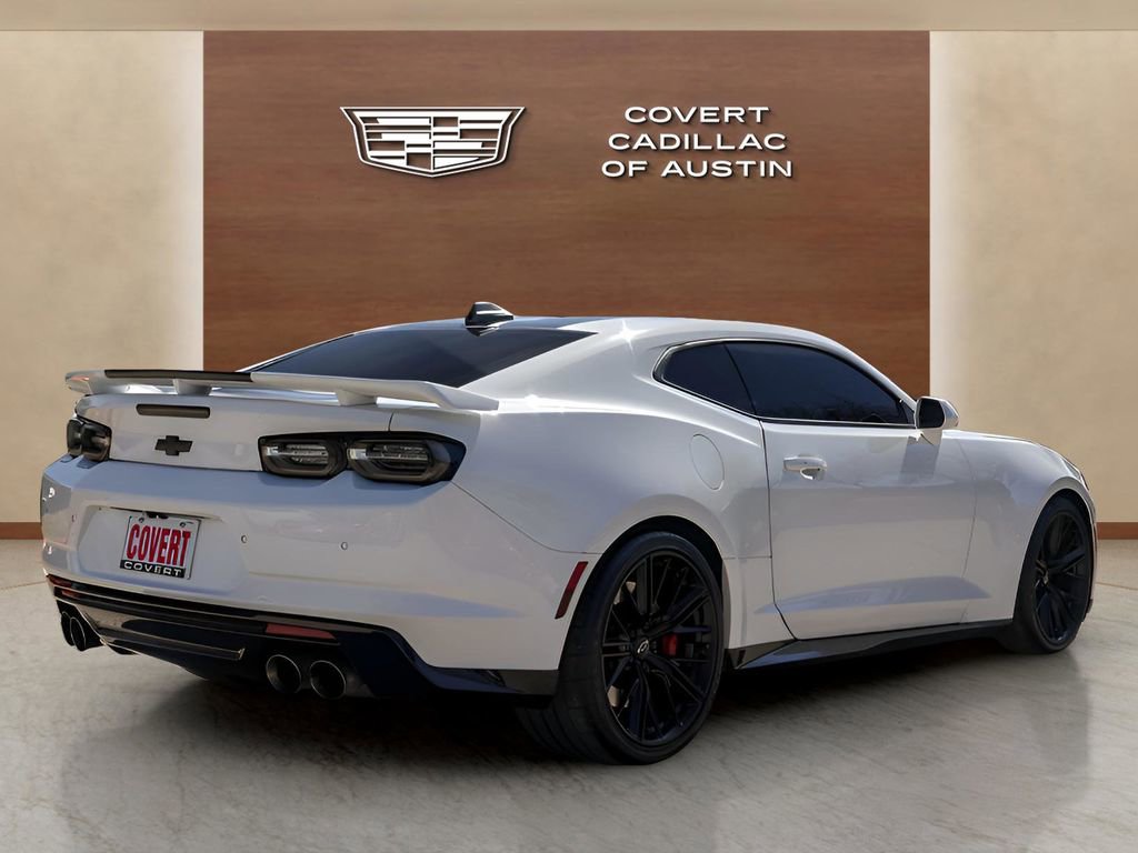 Used 2021 Chevrolet Camaro ZL1 image 4