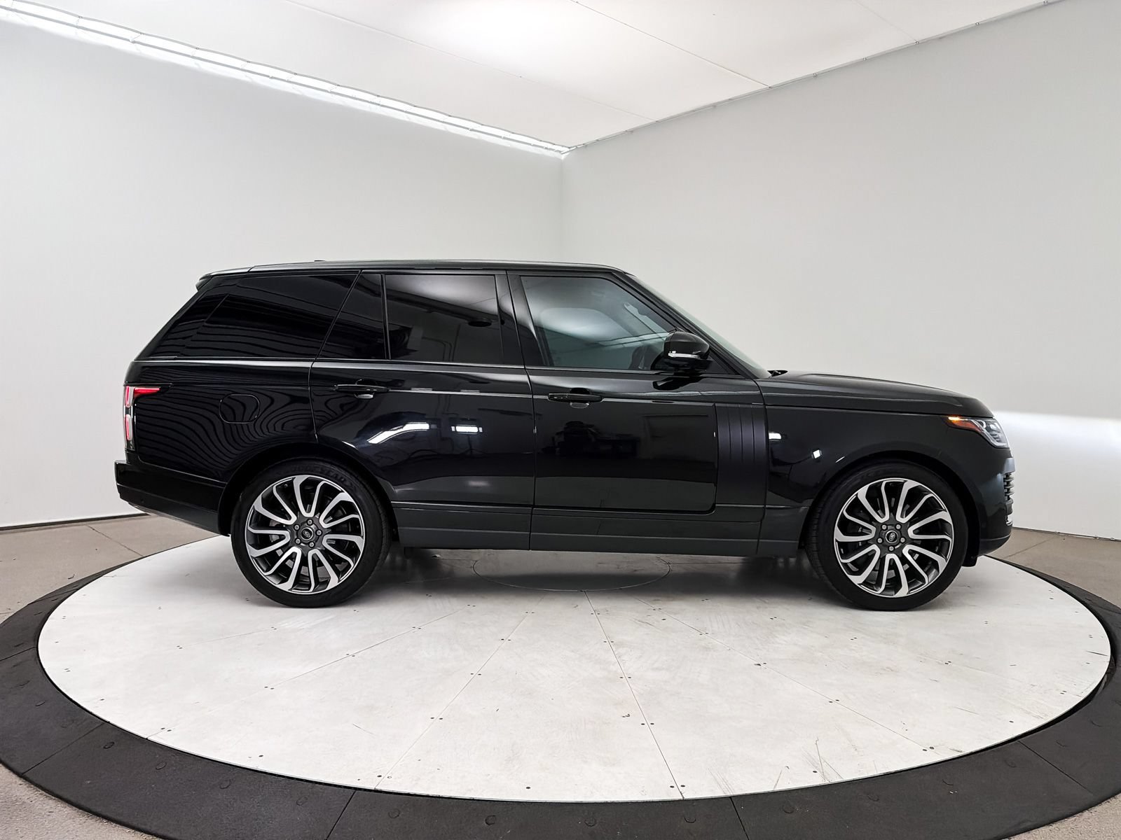 Used 2020 Land Rover Range Rover HSE AWD/4WD image 33