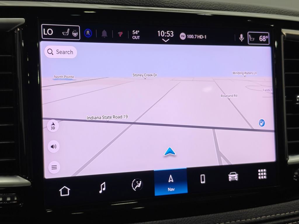 Used 2025 Chrysler Pacifica Limited image 6