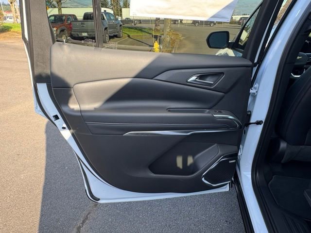 New 2026 Chevrolet Traverse High Country image 10