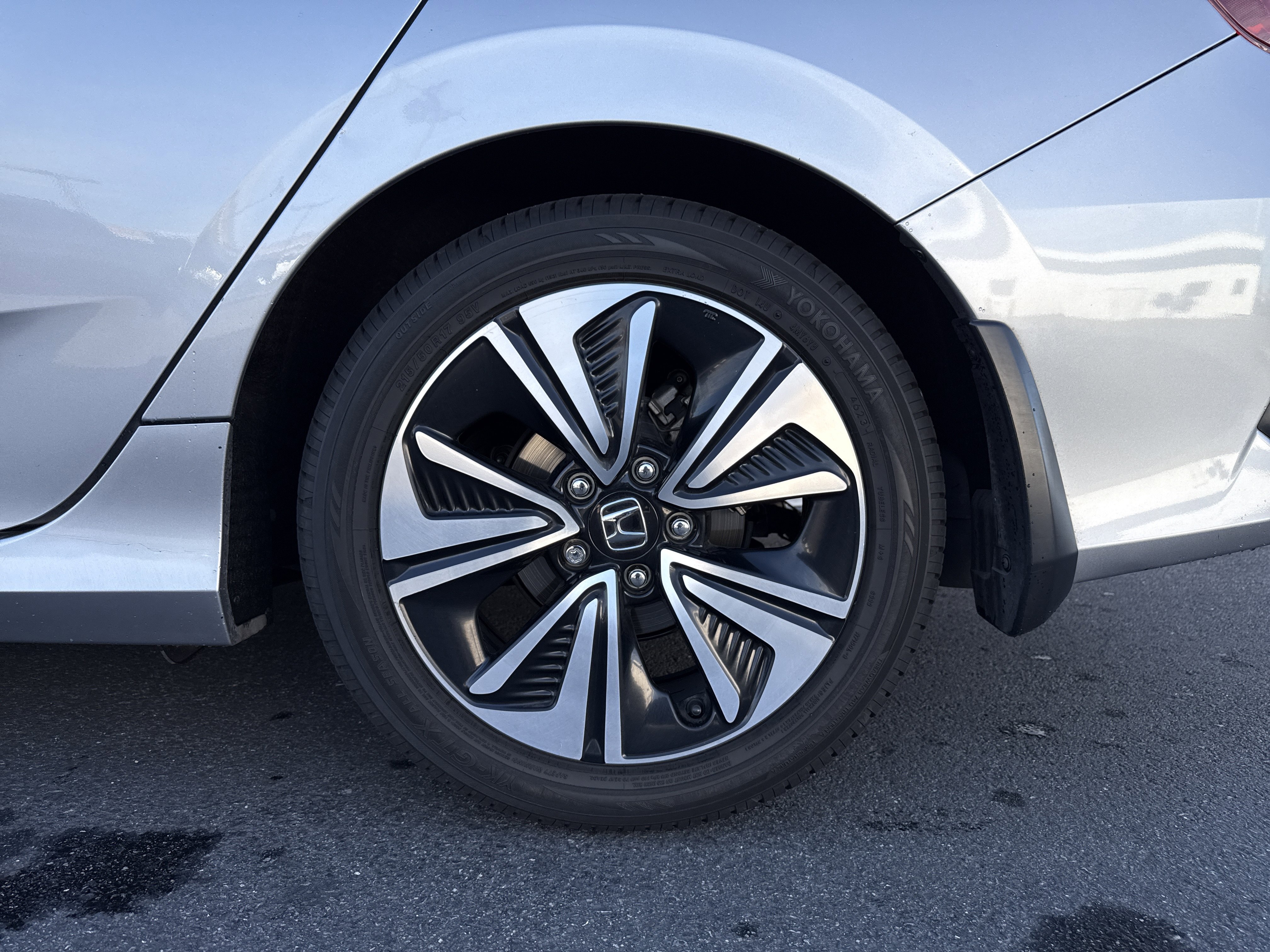 Used 2017 Honda Civic EX-T image 3