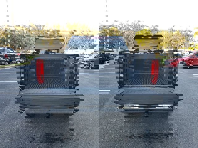 Used 2024 GMC Sierra 1500 SLT image 5