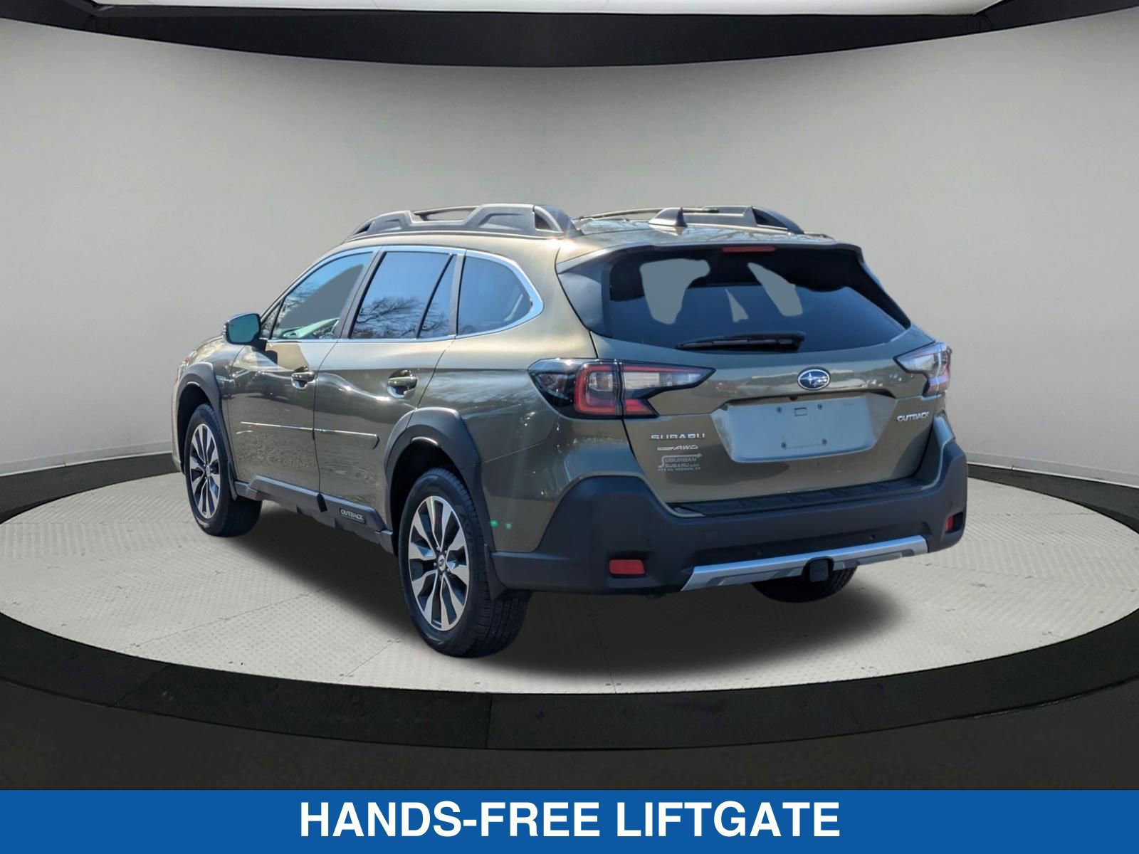 Certified 2023 Subaru Outback Limited image 6