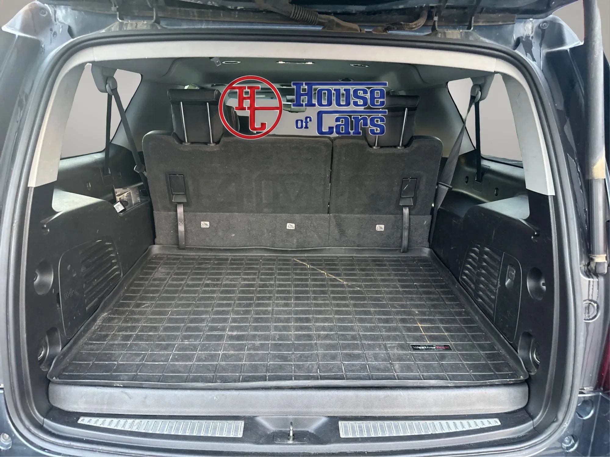 Used 2019 Chevrolet Suburban LT AWD/4WD image 12