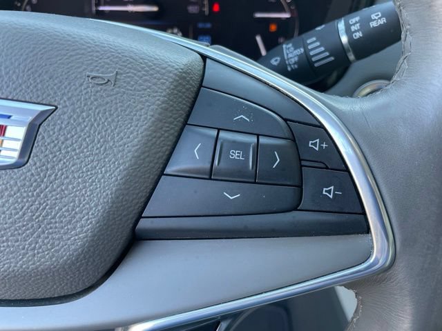 Used 2017 Cadillac XT5 Luxury w/ Driver Awareness Package AWD/4WD image 28