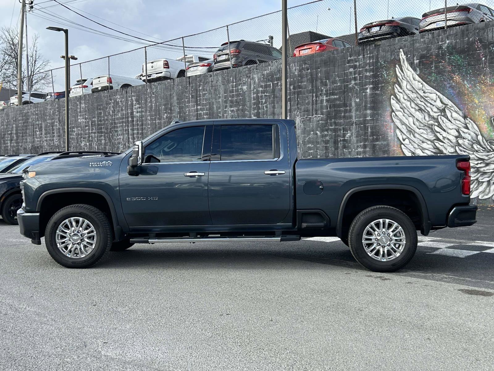 Used 2020 Chevrolet Silverado 2500 High Country w/ Z71 Off-Road Package image 6