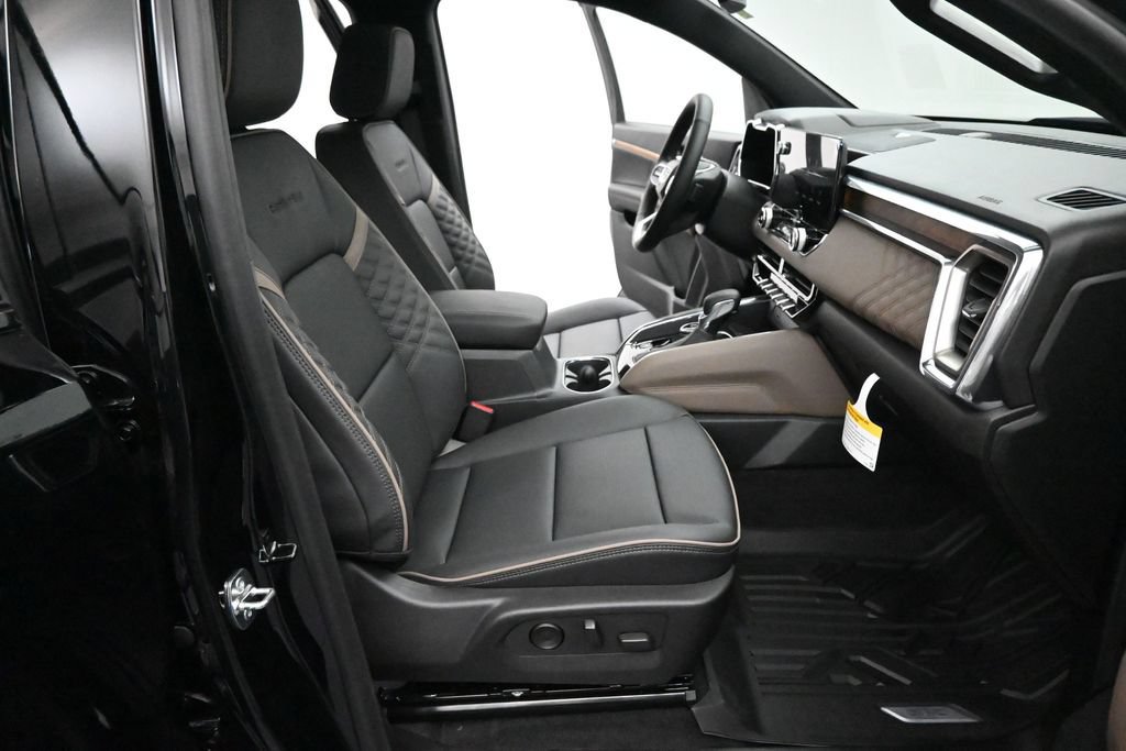 New 2026 GMC Canyon Denali AWD/4WD image 25