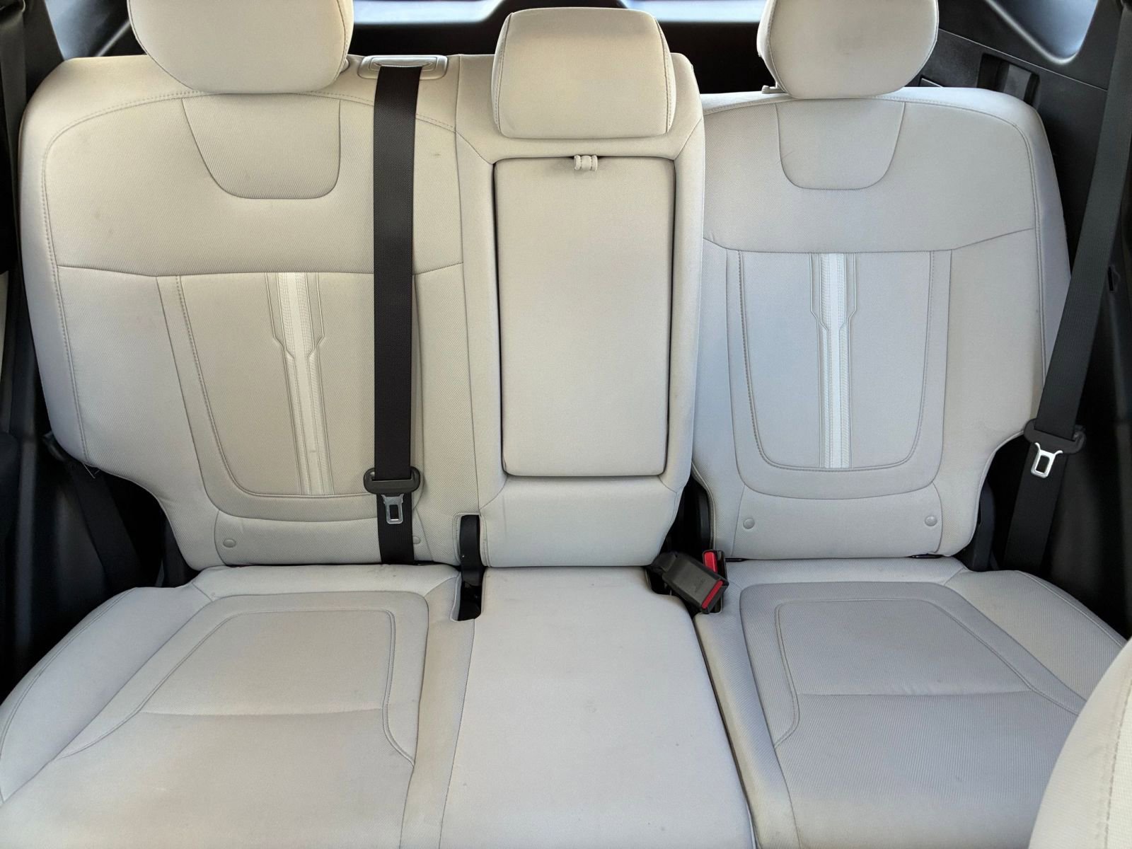 Used 2025 Hyundai Tucson SEL FWD image 40