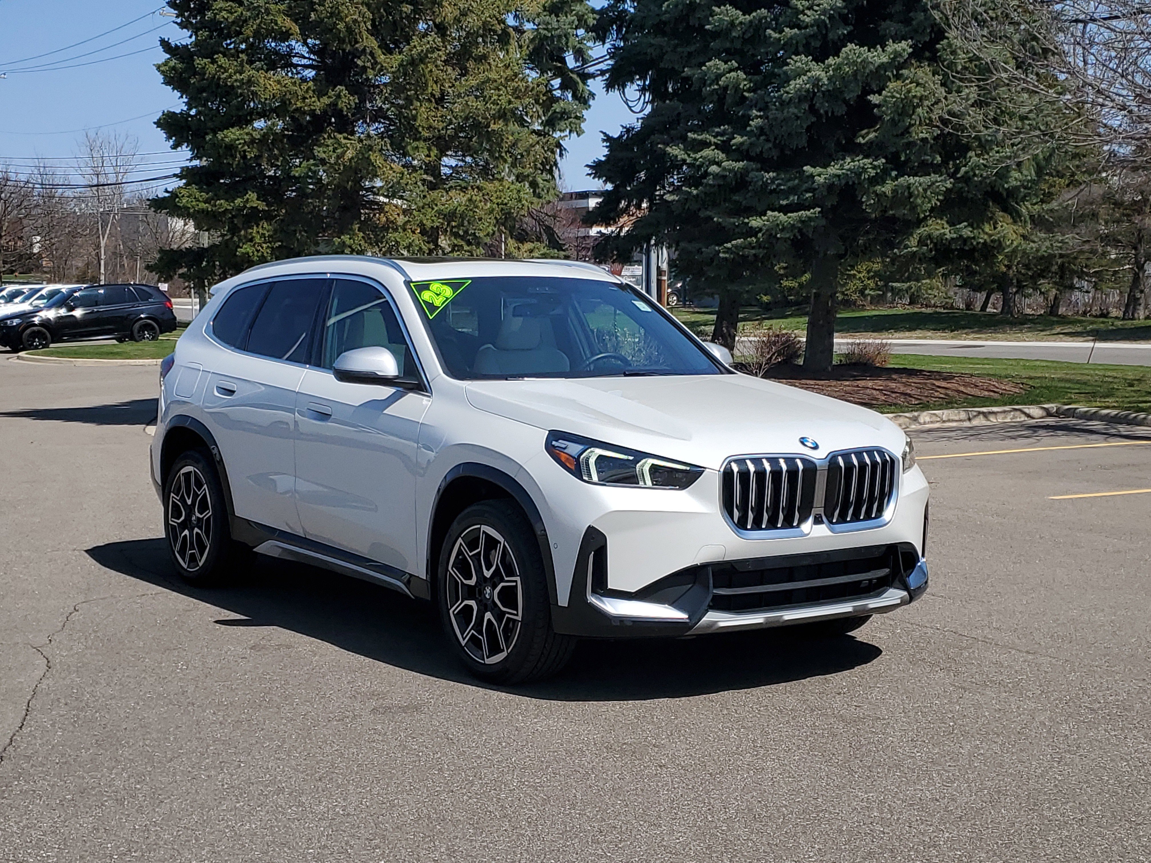 Certified 2023 BMW X1 xDrive28i w/ Premium Package image 4