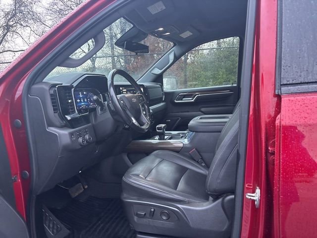 Used 2022 Chevrolet Silverado 1500 RST w/ Convenience Package II image 14