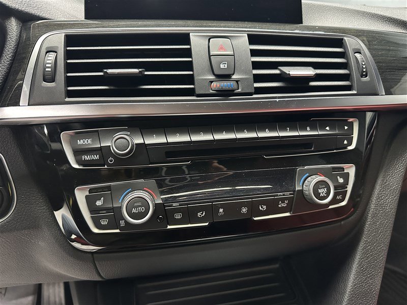 Used 2017 BMW 340i xDrive Sedan image 23