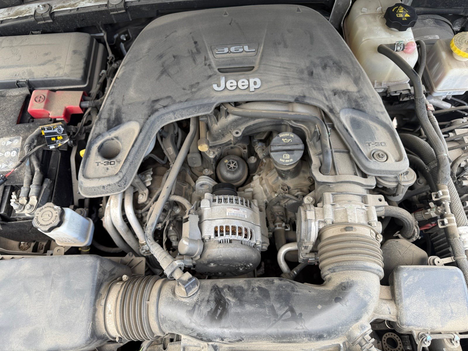 Used 2020 Jeep Gladiator Overland AWD/4WD image 21
