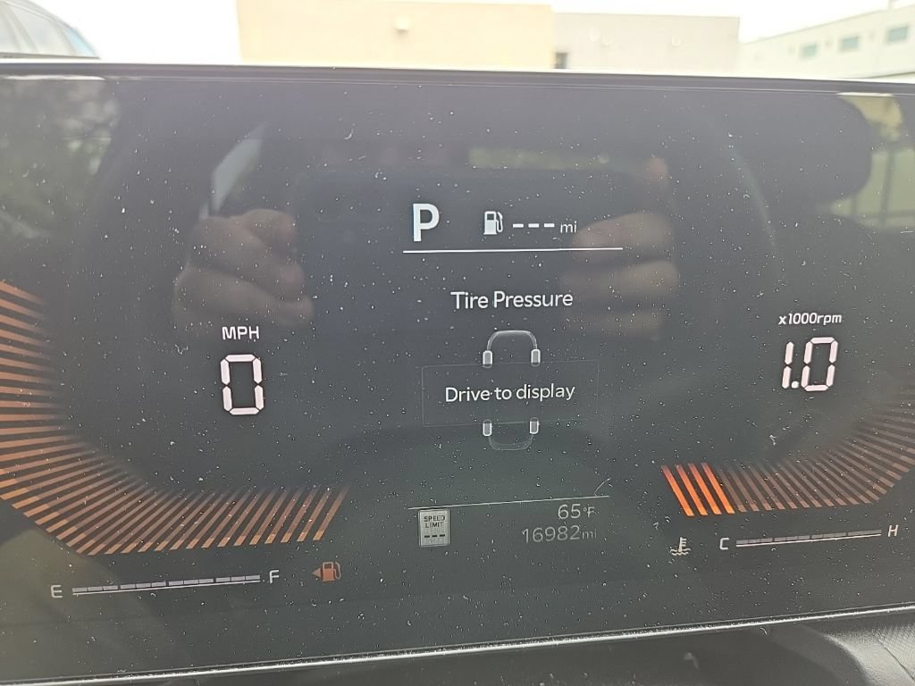 Certified 2025 Kia K4 FWD image 17