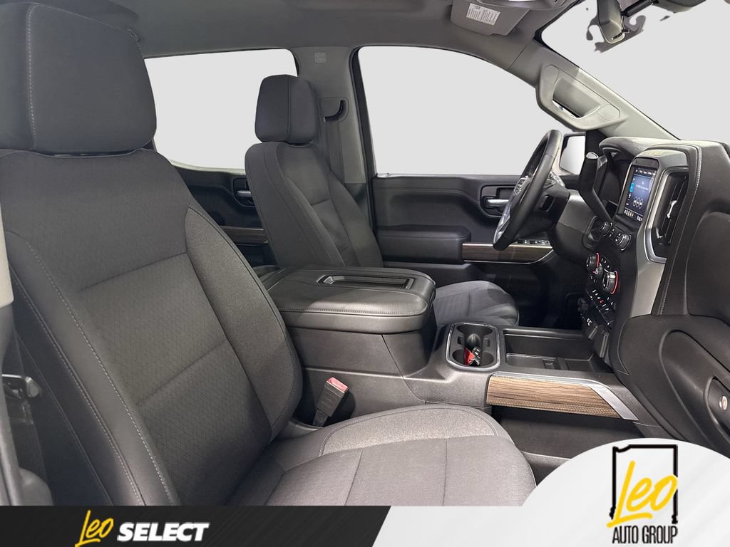 Used 2020 Chevrolet Silverado 1500 RST AWD/4WD image 30