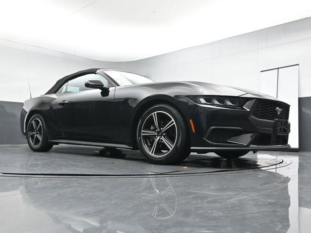 Used 2024 Ford Mustang Premium image 25
