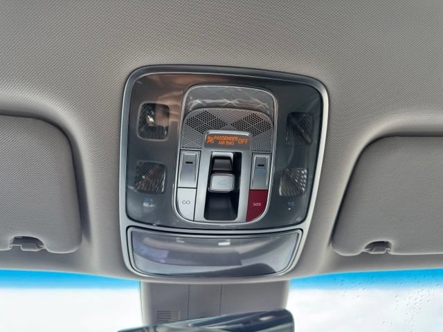 Certified 2025 Genesis GV80 2.5T Prestige AWD/4WD image 36