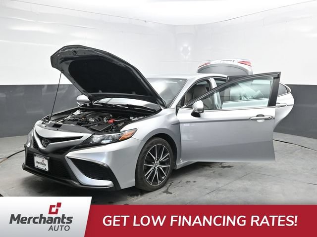 Used 2022 Toyota Camry SE FWD image 41