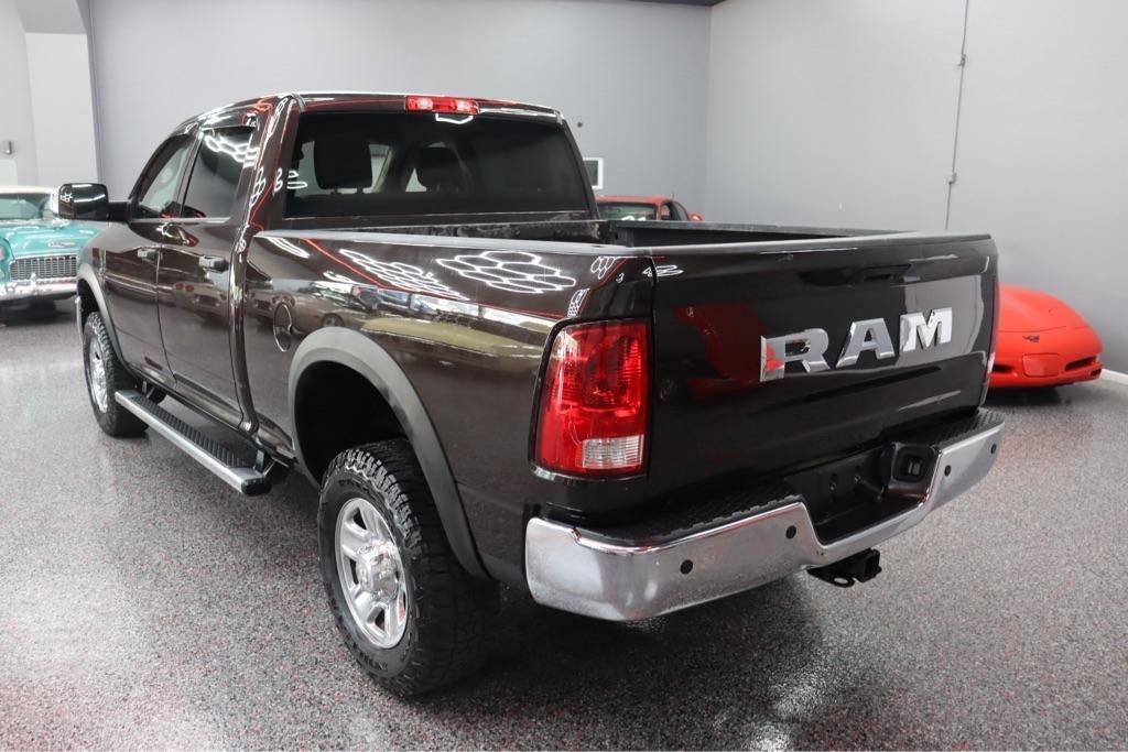 Used 2017 RAM 2500 Tradesman w/ Chrome Appearance Group AWD/4WD image 4