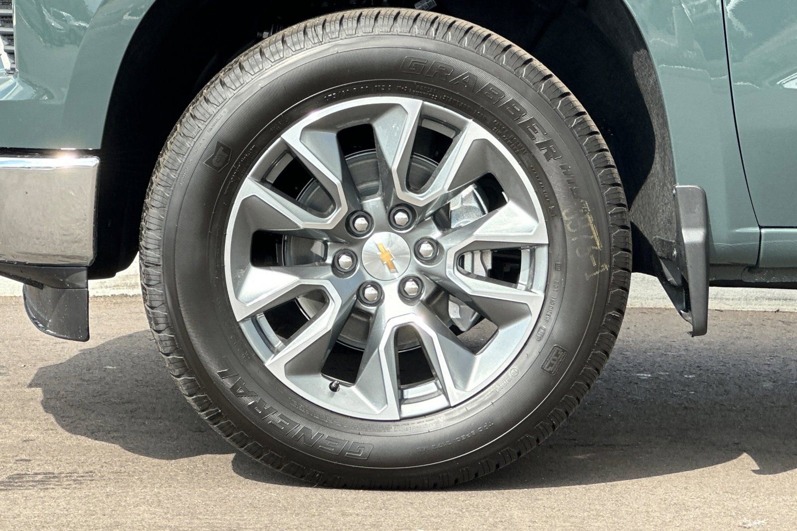 New 2026 Chevrolet Silverado 1500 LT w/ Safety Package image 25