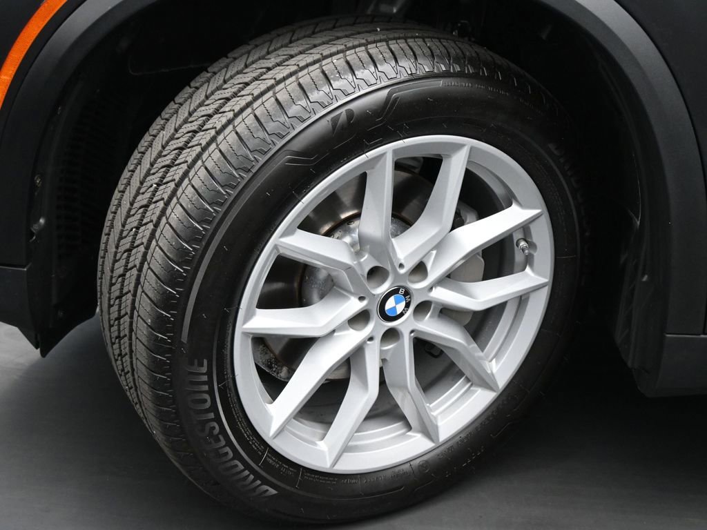 Used 2023 BMW X5 xDrive40i w/ Premium Package AWD/4WD image 25