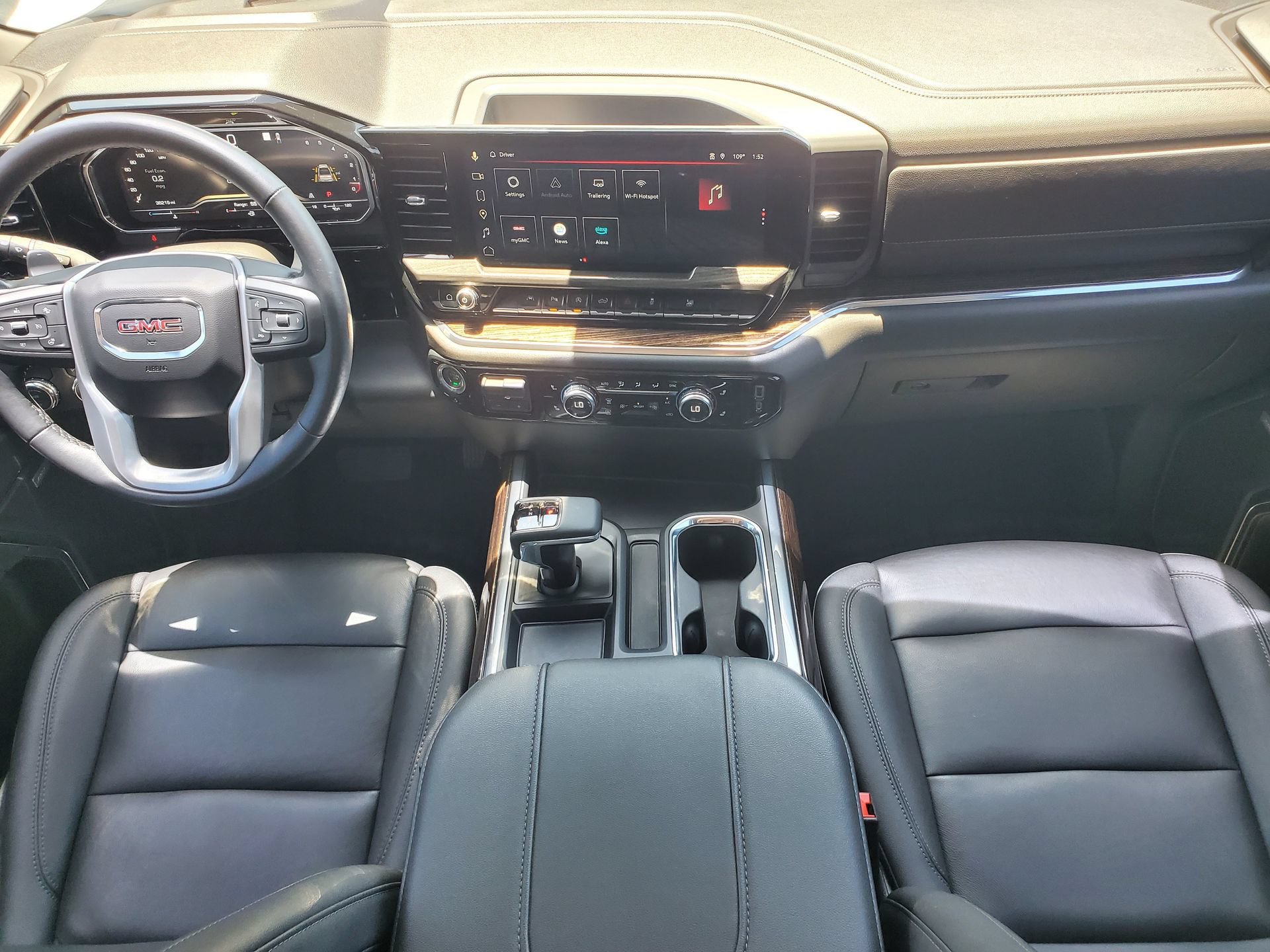 Used 2023 GMC Sierra 1500 Elevation w/ Elevation Premium Package RWD image 13