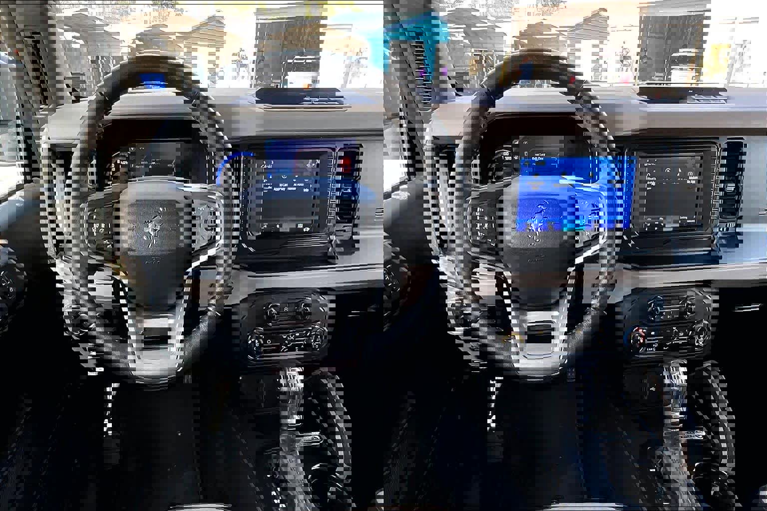 Used 2023 Ford Bronco Big Bend image 8