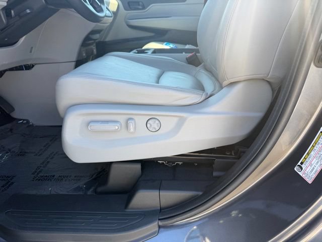 Certified 2024 Honda Odyssey EX-L image 18