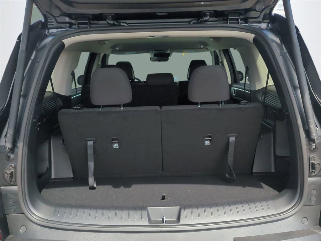 New 2026 Hyundai Santa Fe SE image 14
