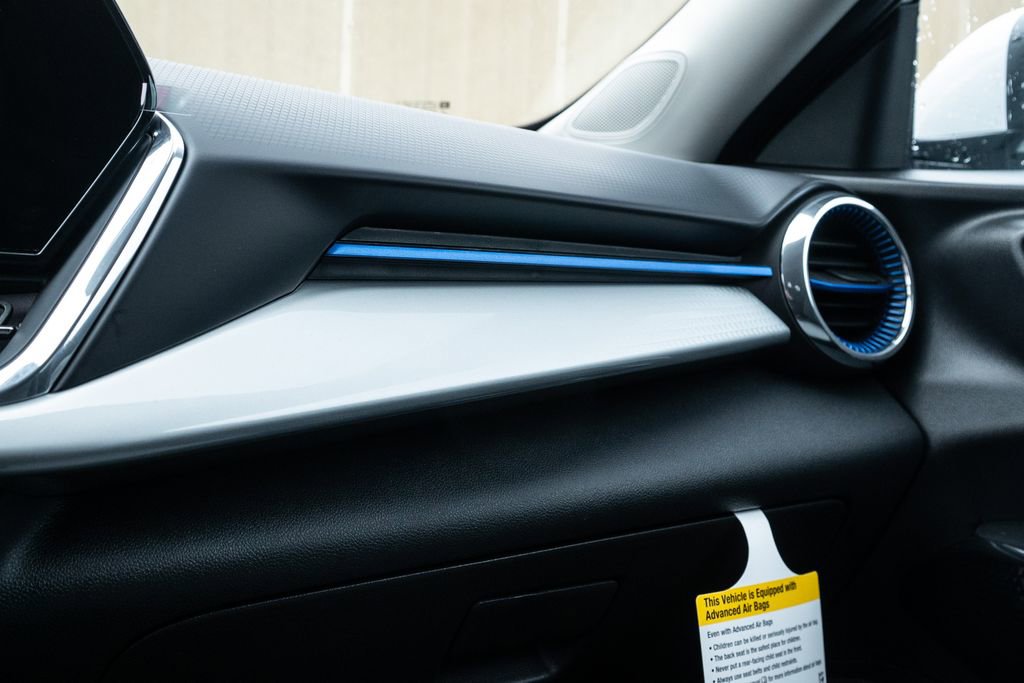 New 2026 Chevrolet Trax LT image 28