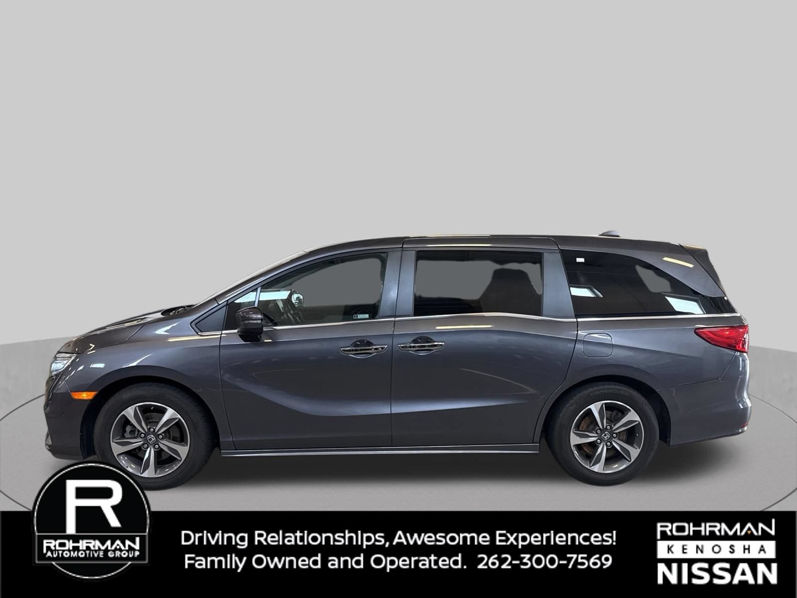 Used 2019 Honda Odyssey Touring image 2