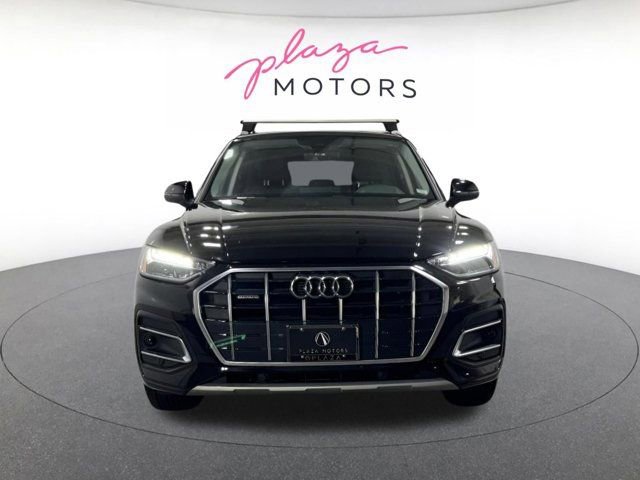 Certified 2023 Audi Q5 Premium AWD/4WD image 2