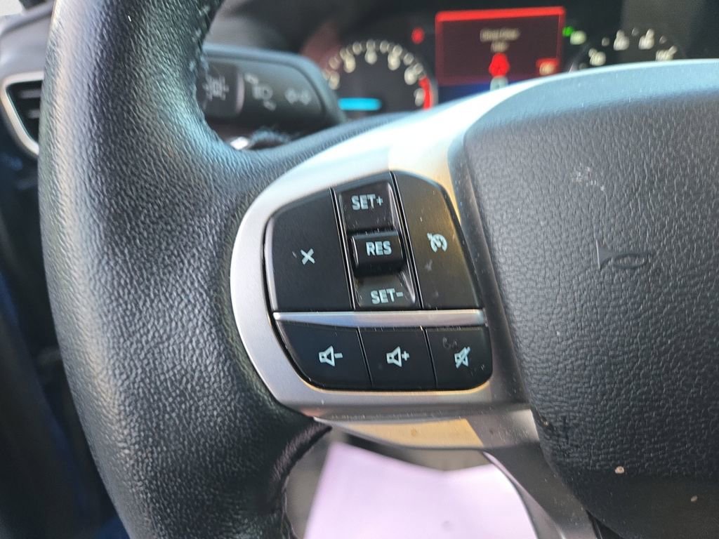 Used 2021 Ford Explorer XLT w/ Equipment Group 202A image 24
