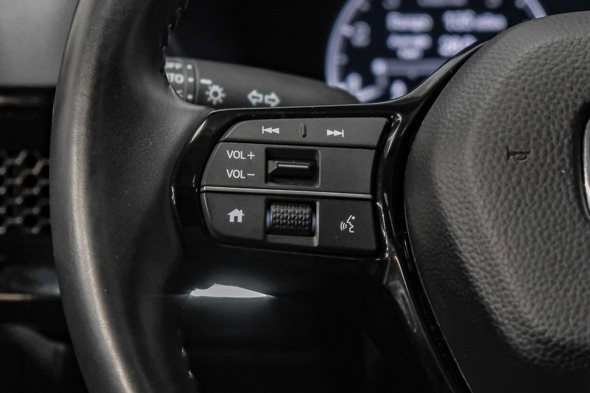 Used 2024 Honda CR-V EX-L image 16