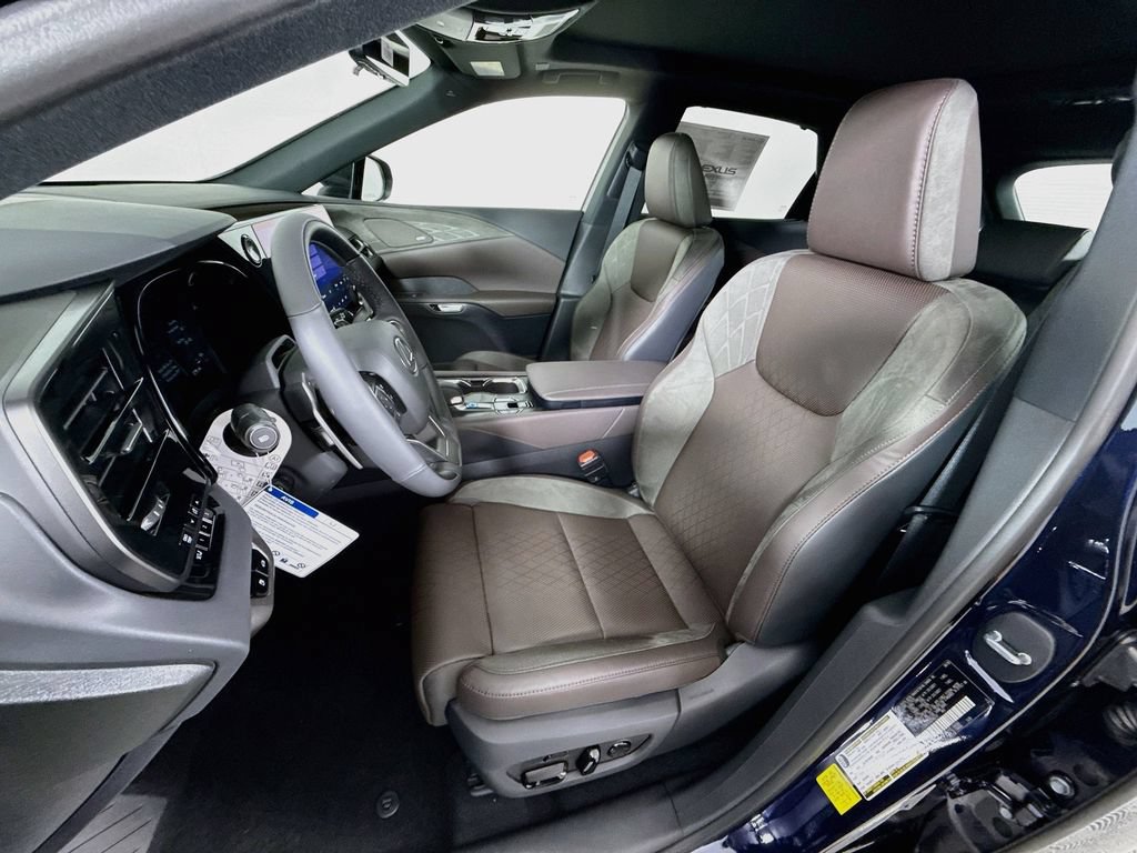 New 2026 Lexus RX 350 w/ Convenience Package AWD/4WD image 16