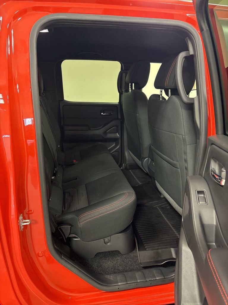 Used 2025 Nissan Frontier PRO-4X w/ Tow Package image 29