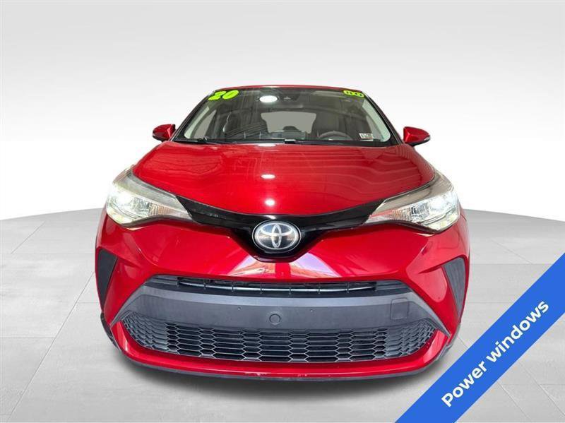 Used 2020 Toyota C-HR LE FWD image 2