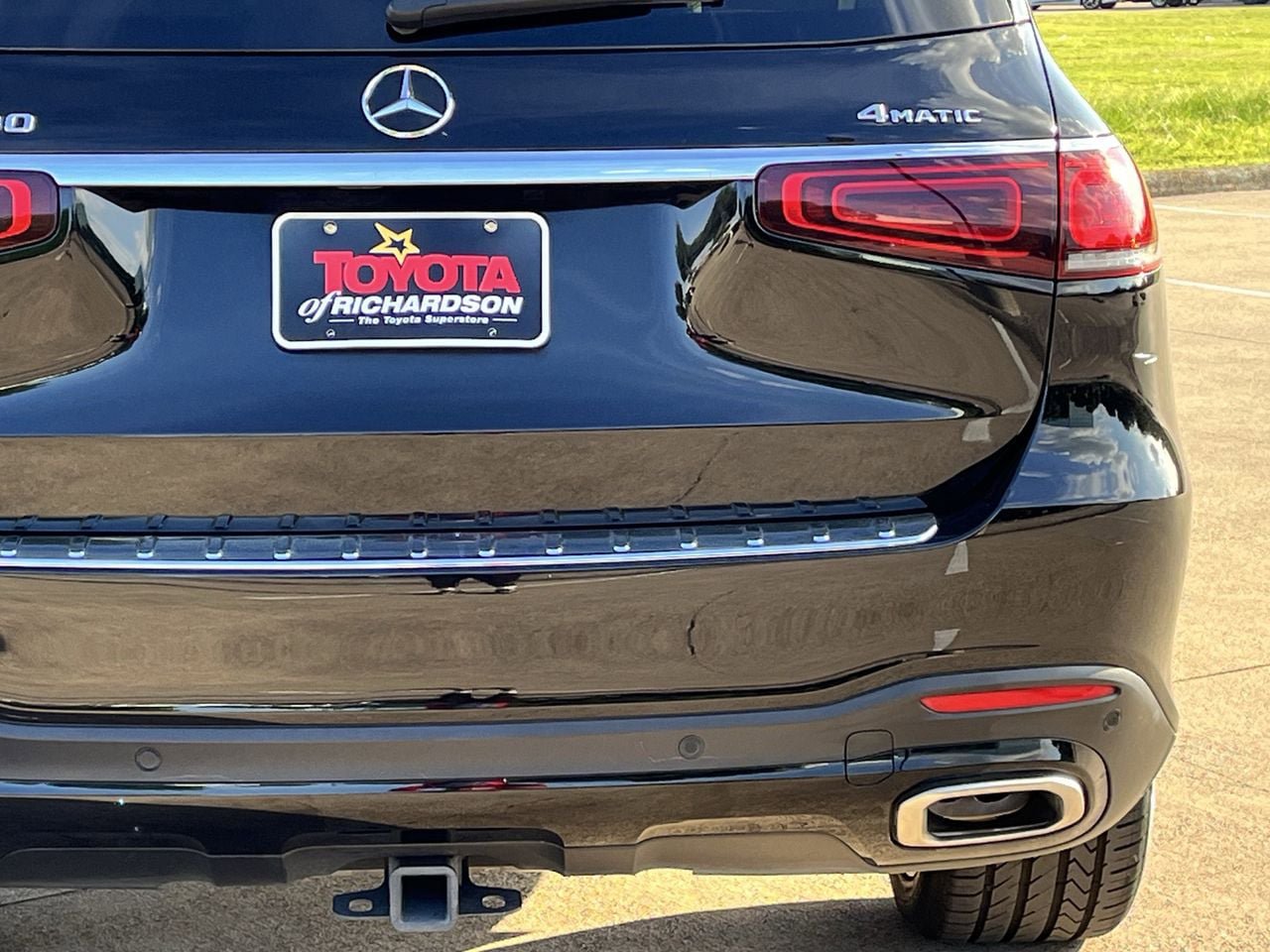 Used 2023 Mercedes-Benz GLS 580 4MATIC image 6